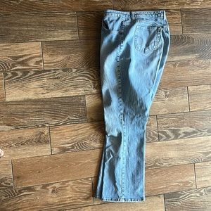 Bandolinoblu bootcut blue jeans.  Like new.